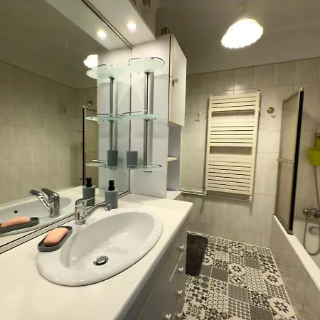 וילה Agreable Maison Avec Piscine Proche De La *